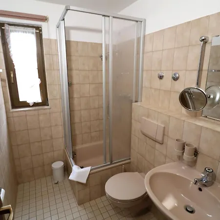 12 - Ferienresidenz Roseneck, 2 Schlafzimmer, Mit Schwimmbad In Bei Feldberg Todtnauberg