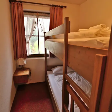 12 - Ferienresidenz Roseneck, 2 Schlafzimmer, Mit Schwimmbad In Bei Feldberg